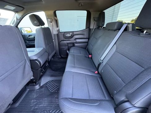Used 2023 Chevrolet Silverado 1500 Custom Trail Boss AWD/4WD image 28