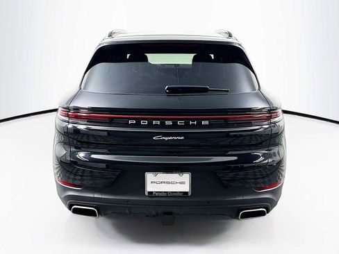 New 2026 Porsche Cayenne image 10