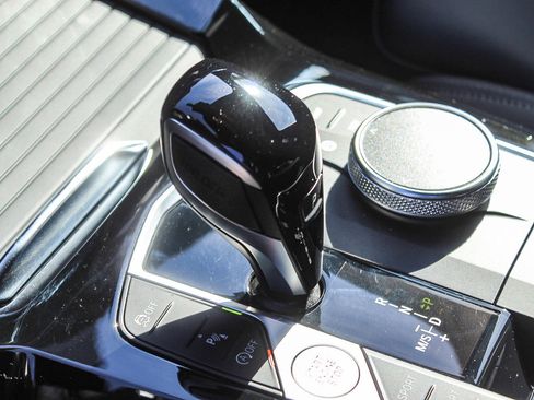 Used 2023 BMW X3 sDrive30i w/ Convenience Package image 19