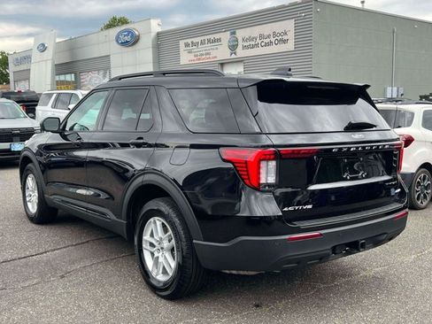Used 2026 Ford Explorer Active AWD/4WD image 8