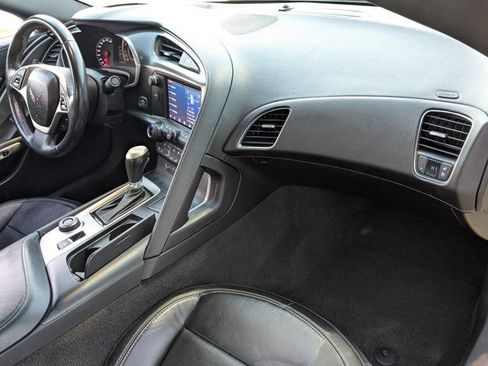 Used 2014 Chevrolet Corvette Z51 2LT w/ 2LT Preferred Equipment Group image 18