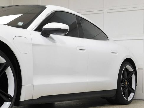 Used 2021 Porsche Taycan 4S AWD/4WD image 22