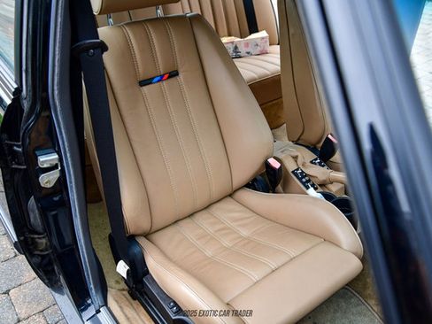 Used 1988 BMW M5 image 29