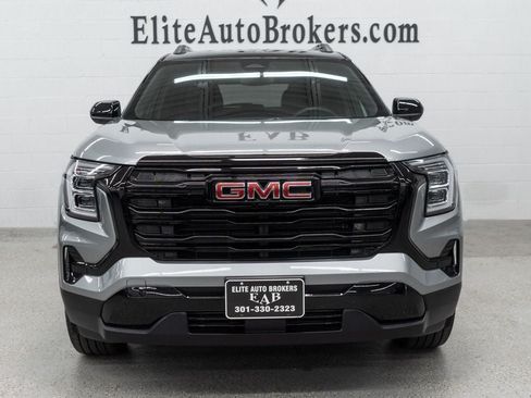 Used 2026 GMC Terrain Elevation w/ Black Edition AWD/4WD image 3