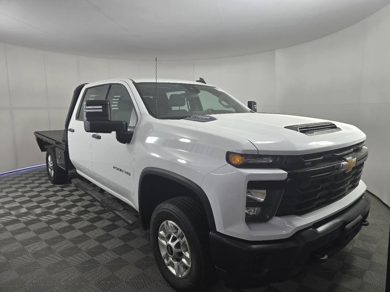 Used 2024 Chevrolet Silverado 2500 W/T w/ WT Fleet Convenience Package AWD/4WD image 5