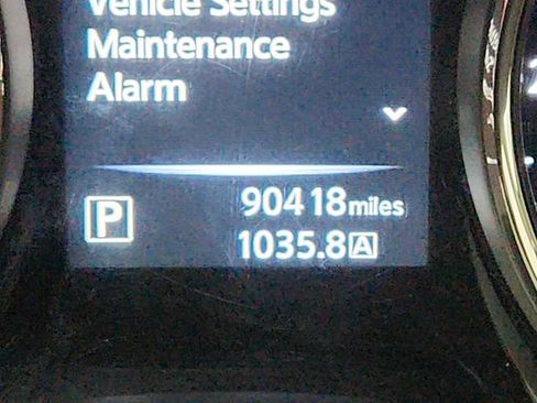 Used 2016 Nissan Rogue SV FWD image 21