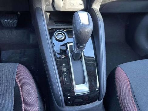 New 2025 Nissan Versa SR w/ Trunk Package image 23