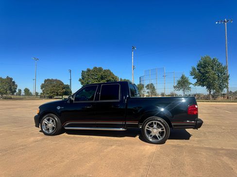 Used 2001 Ford F150 Harley-Davidson image 6