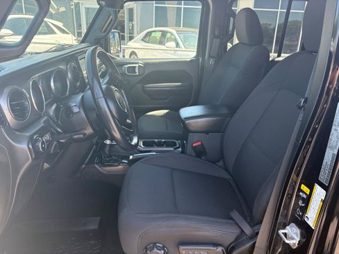 Used 2022 Jeep Wrangler Unlimited Sport AWD/4WD image 15