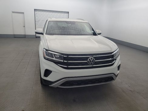 Used 2022 Volkswagen Atlas Cross Sport SE w/ Panoramic Sunroof Package FWD image 14