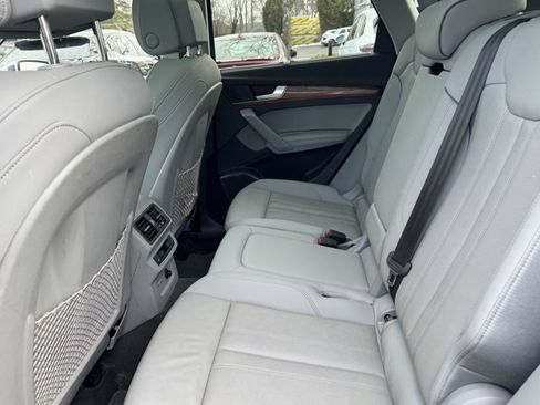 Used 2023 Audi Q5 2.0T Prestige image 33