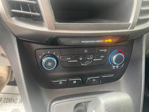 Used 2022 Ford Transit Connect XL image 42