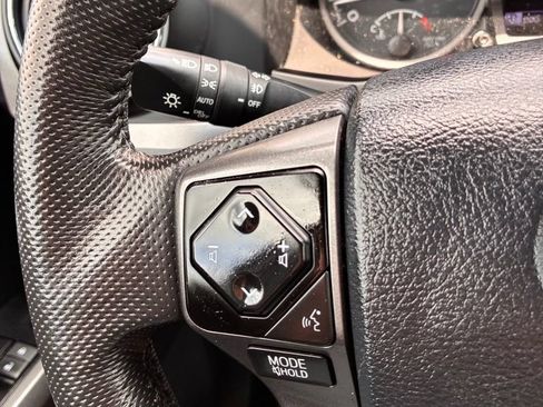 Used 2023 Toyota Tacoma TRD Off-Road w/ Black Out Package (TMS) AWD/4WD image 33