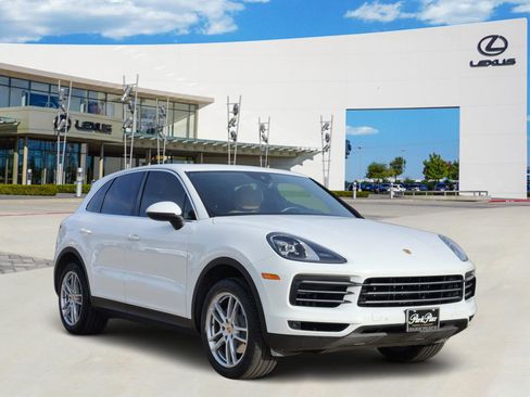 Used 2019 Porsche Cayenne image 2