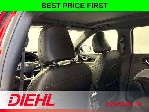 New 2026 Jeep Compass Limited w/ Sun, Sound & Navigation Group AWD/4WD image 18
