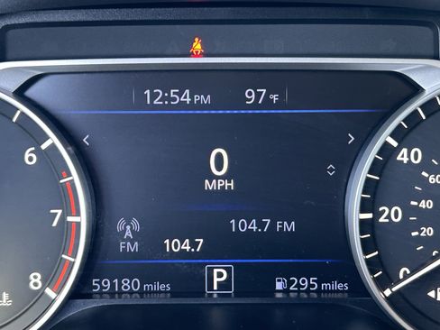 Used 2023 Nissan Altima 2.5 SV image 30