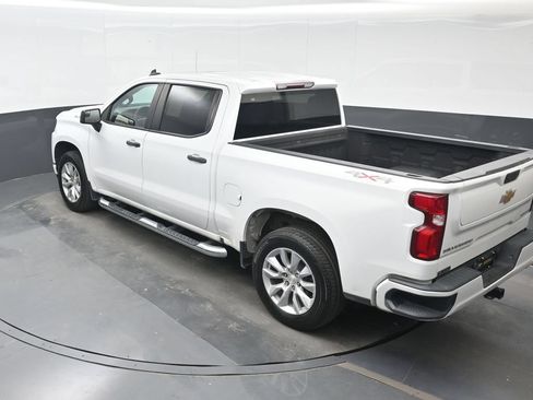 Used 2022 Chevrolet Silverado 1500 Custom AWD/4WD image 19