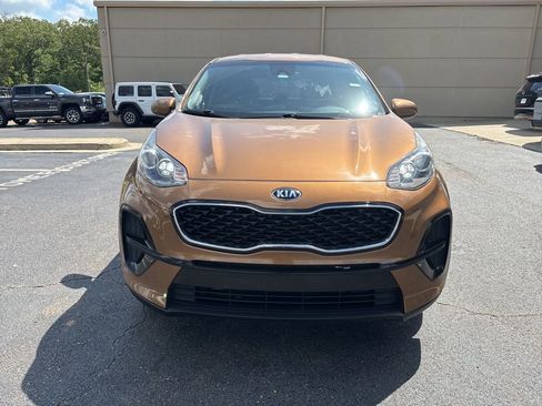 Used 2020 Kia Sportage LX FWD image 2