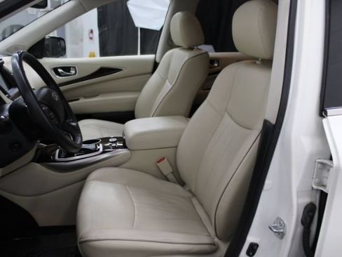 Used 2017 INFINITI QX60 Luxe w/ Deluxe Technology Package AWD/4WD image 11