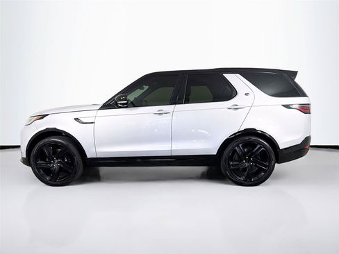 Used 2023 Land Rover Discovery Metropolitan Edition AWD/4WD image 33