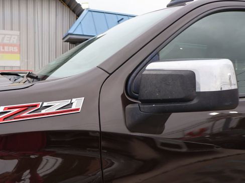Used 2019 Chevrolet Silverado 1500 LT w/ All-Star Edition AWD/4WD image 16