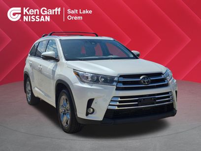 Used 2019 Toyota Highlander Limited Platinum