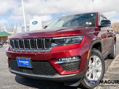 Used 2023 Jeep Grand Cherokee Limited AWD/4WD image 1