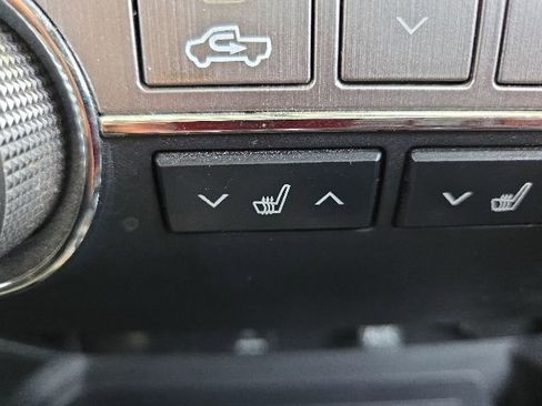 Used 2016 Toyota Tundra Limited AWD/4WD image 57