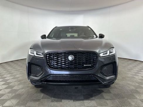 New 2026 Jaguar F-PACE R-Dynamic S image 2