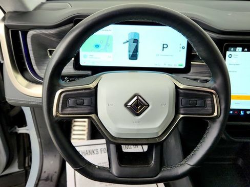 Used 2024 Rivian R1S Adventure AWD/4WD image 14