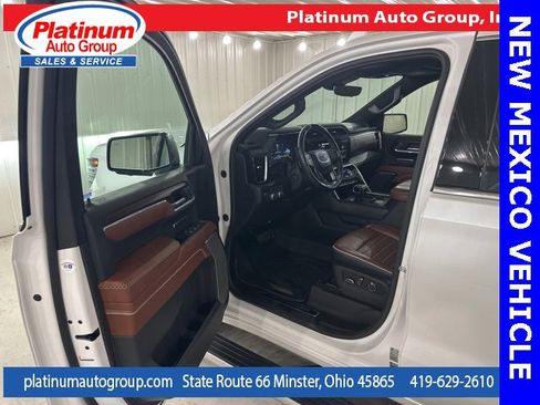 Used 2024 GMC Sierra 1500 Denali Ultimate image 10