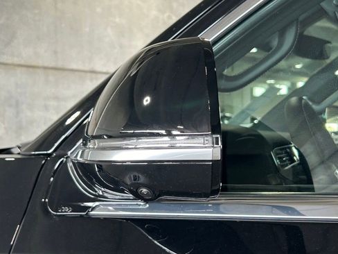 Used 2024 Jeep Grand Wagoneer L 4WD w/ HD Trailer Tow Package image 26