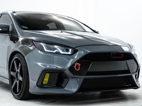 Used 2016 Ford Focus RS image 14