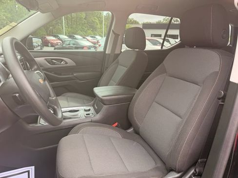 Used 2020 Chevrolet Traverse LS FWD image 11