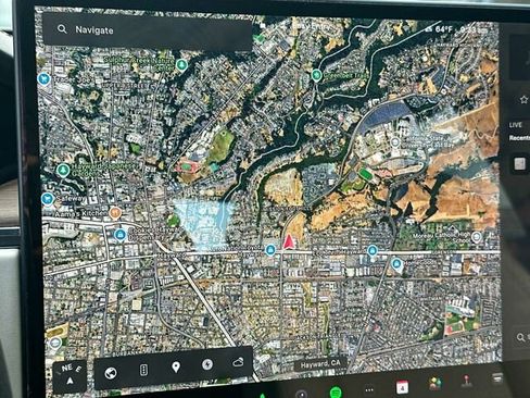 Used 2021 Tesla Model S Long Range image 22