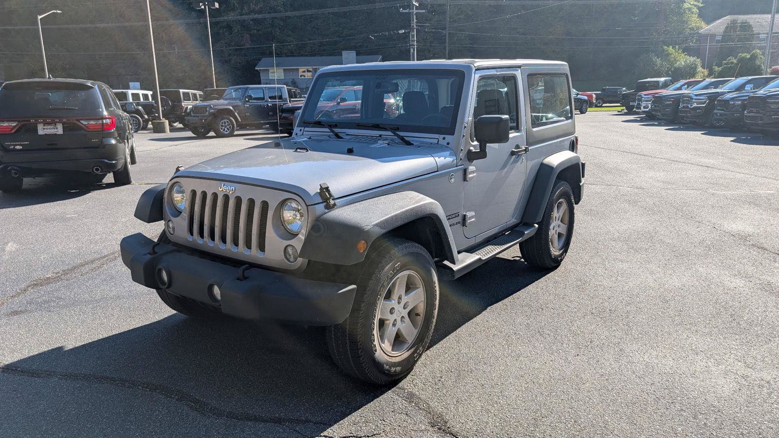 Used 2015 Jeep Wrangler Sport w/ Quick Order Package 24S AWD/4WD image 5