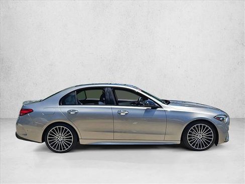 Used 2022 Mercedes-Benz C 300 Sedan image 4