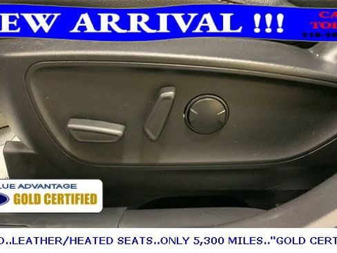 Certified 2022 Ford Escape SEL image 30