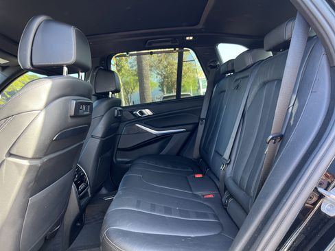 Used 2021 BMW X5 xDrive45e w/ M Sport Package image 16