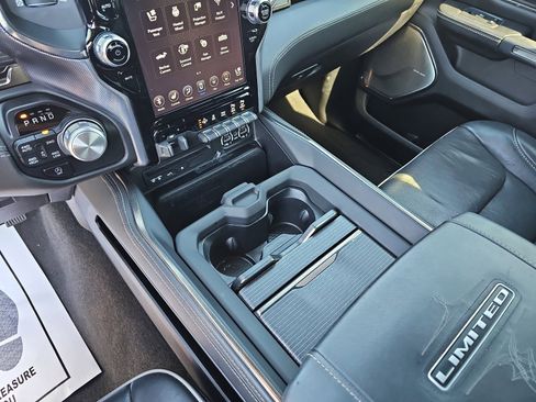 Used 2019 RAM 1500 Limited AWD/4WD image 26