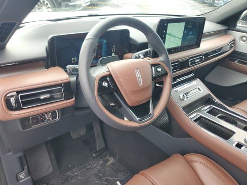 New 2026 Lincoln Aviator Reserve AWD/4WD image 12