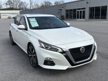 Used 2019 Nissan Altima 2.5 Platinum