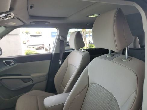Certified 2023 Kia Soul EX image 15