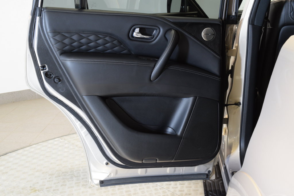Used 2023 INFINITI QX80 Luxe AWD/4WD image 28