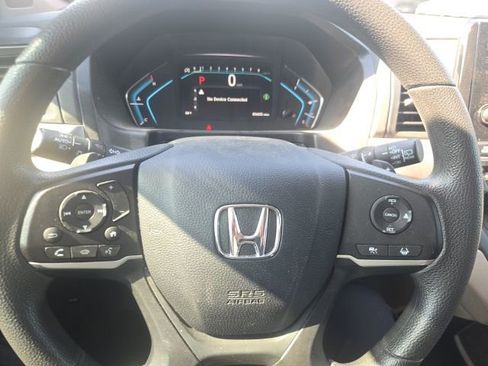 Used 2022 Honda Odyssey EX image 9