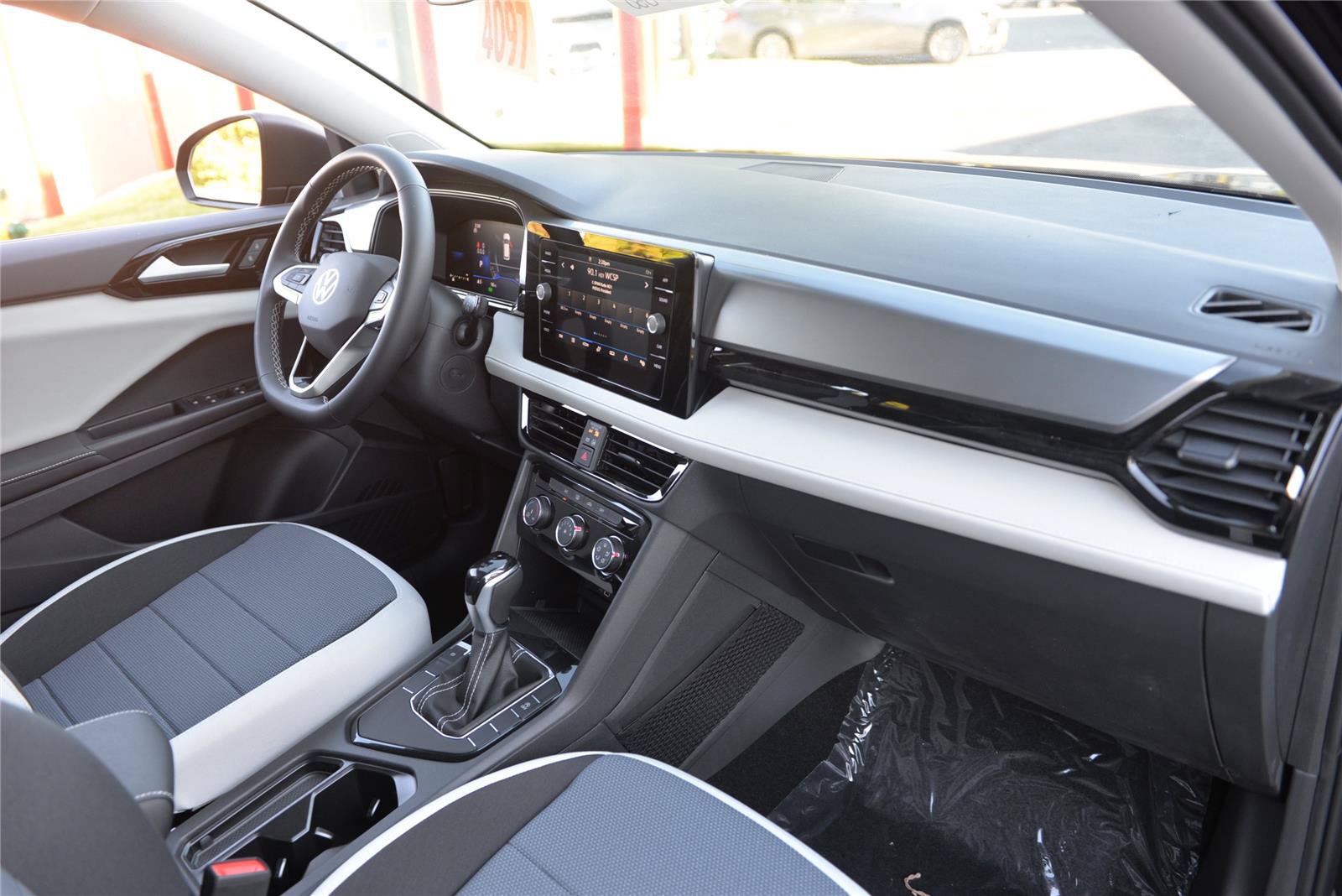 New 2027 Volkswagen Taos S FWD image 14