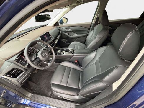 Used 2023 Nissan Rogue SL image 16