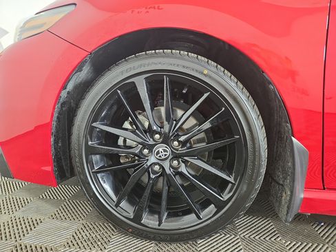 Used 2021 Toyota Camry XSE image 35