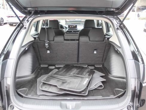 Used 2025 Honda HR-V LX image 37