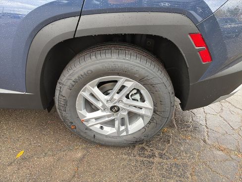 New 2026 Hyundai Tucson SE image 11